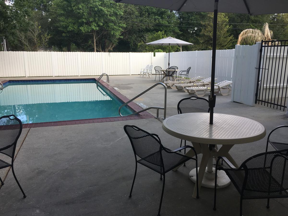Howard Johnson By Wyndham Houma Luaran gambar